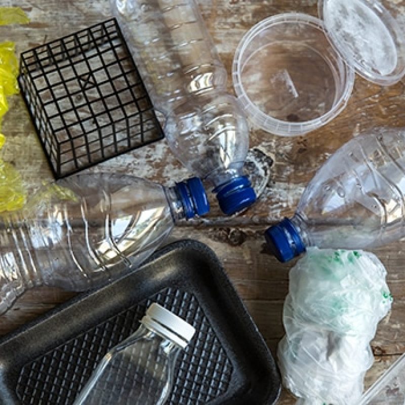 plastic-packaging-waste-medium